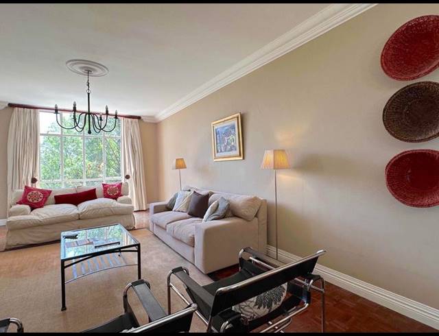 2 BEDROOM APARTMENT FOR SALE IN HYDE PARK